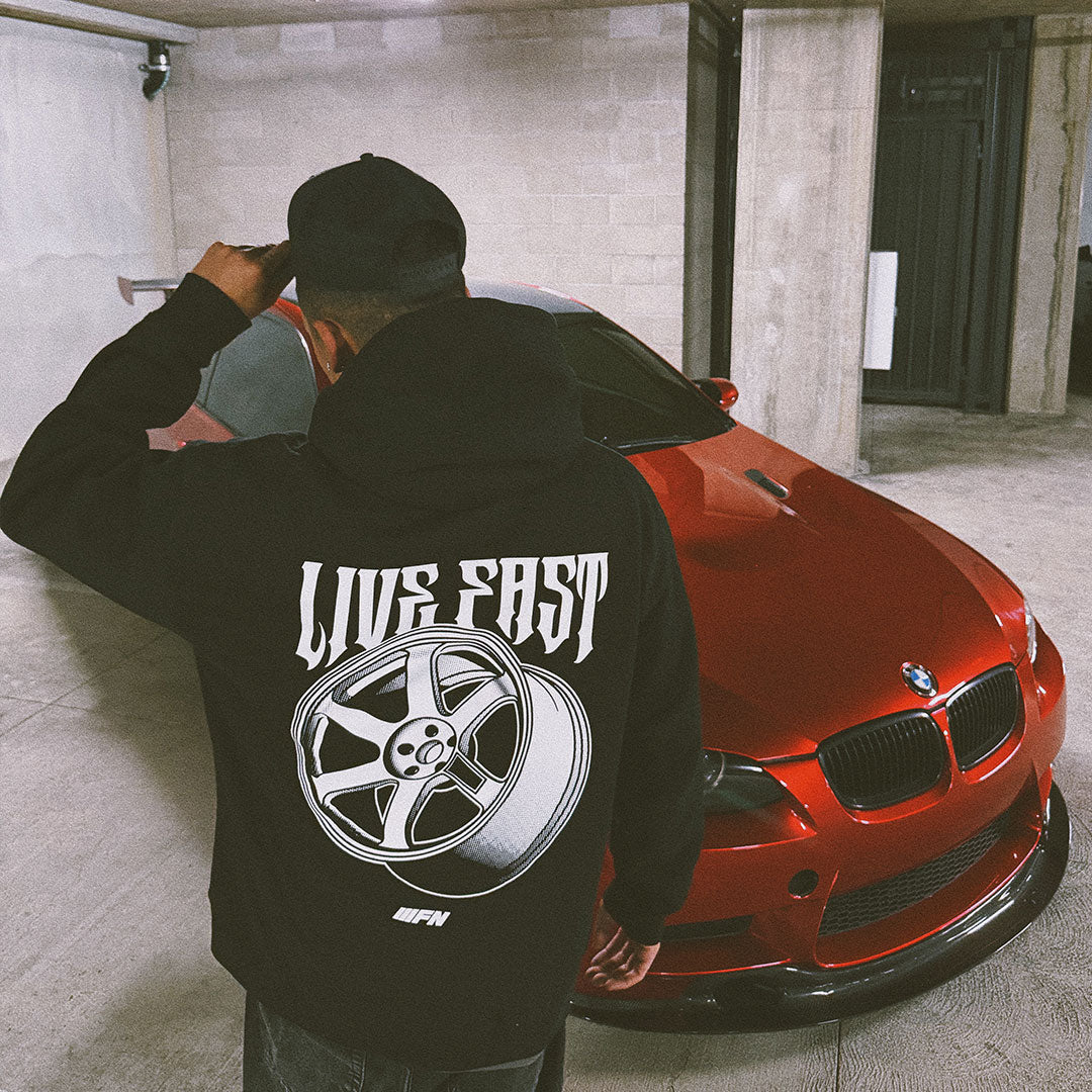 TE37 HOODIE- BLACK